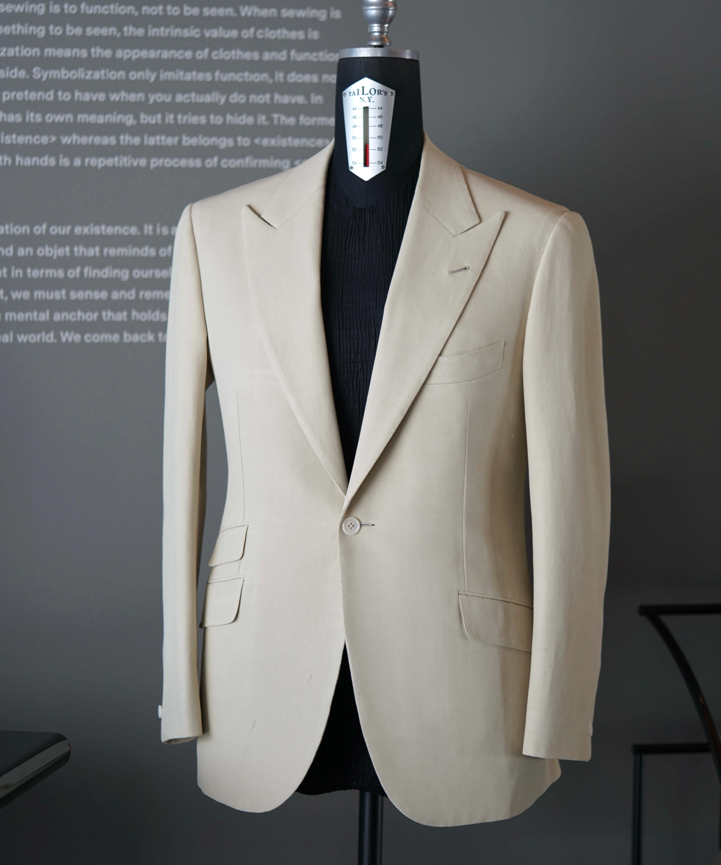 인상으로 남는 옷 An Impression Worn